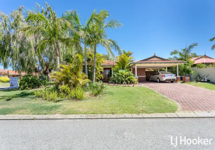 2 Hakea Court, Thornlie WA 6108