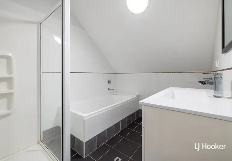 Fifth view of Homely house listing, 10 Oomool Street, Macleay Island QLD 4184