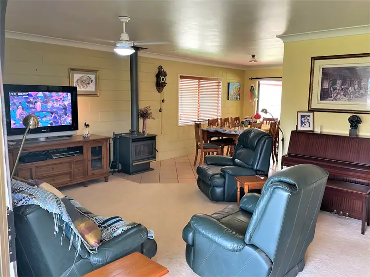 Fifth view of Homely house listing, 6 Hansen Court, Kingaroy QLD 4610