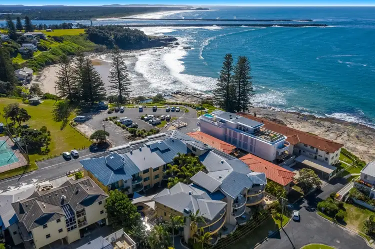 Third view of Homely apartment listing, 4/4 Queen Street, Yamba NSW 2464