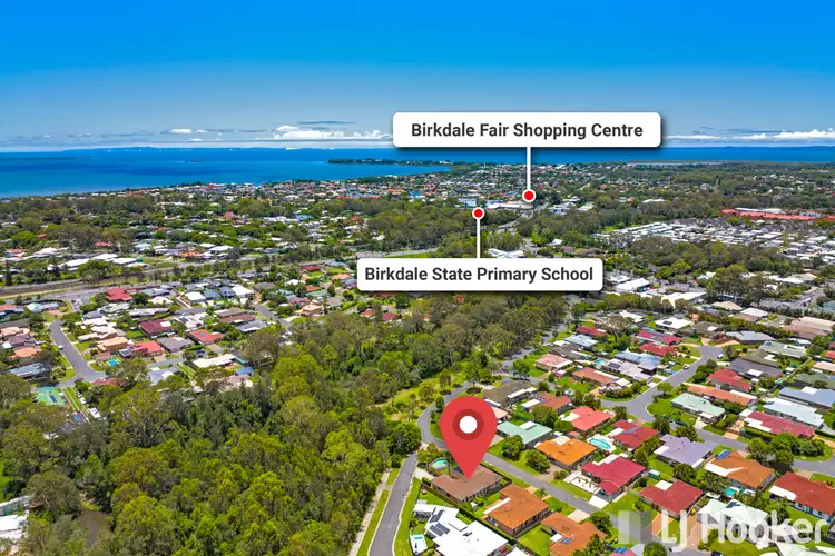 Sixth view of Homely house listing, 2 Nutmeg Court, Birkdale QLD 4159