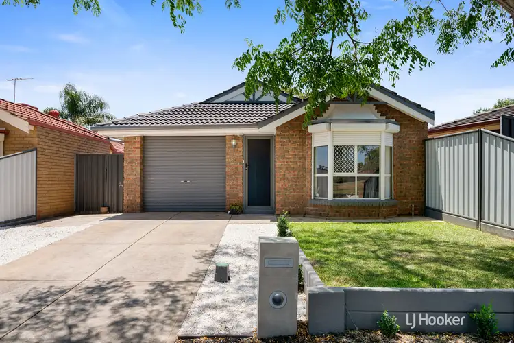 32 Balmoral Circuit, Blakeview SA 5114