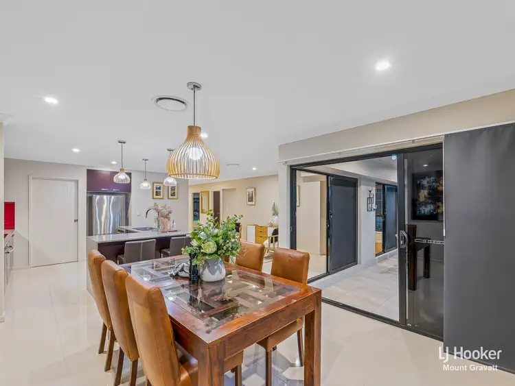 Sixth view of Homely house listing, 24 Curfew Street, Upper Mount Gravatt QLD 4122