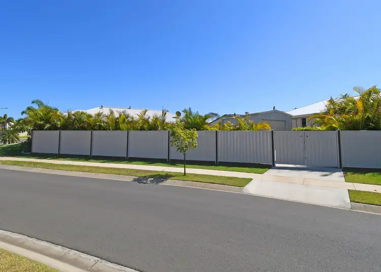 Fourth view of Homely house listing, 14 Seahaven Circuit, Pialba QLD 4655