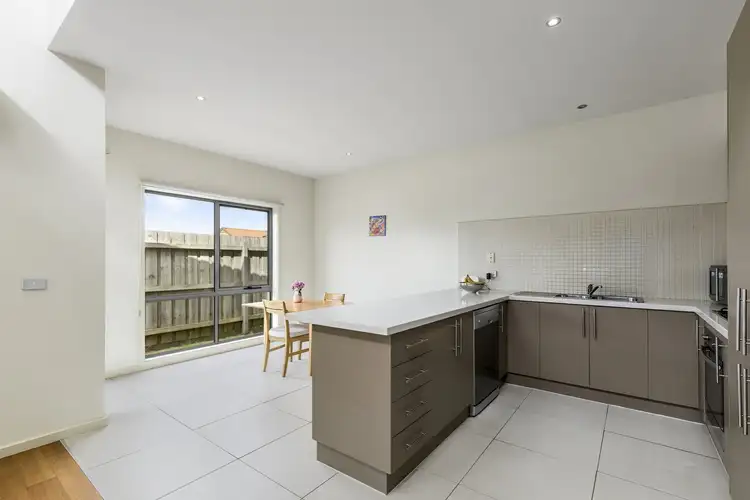 Fifth view of Homely unit listing, Unit 5/1353 Murradoc Road, St Leonards VIC 3223