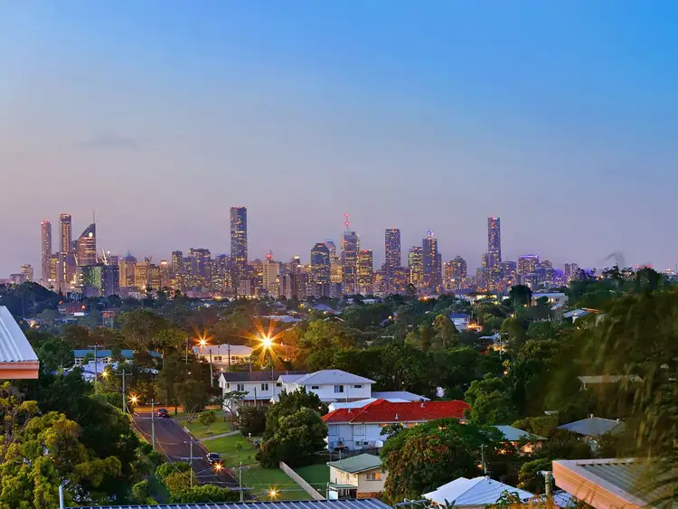 70 Bonneville Street, Holland Park West QLD 4121