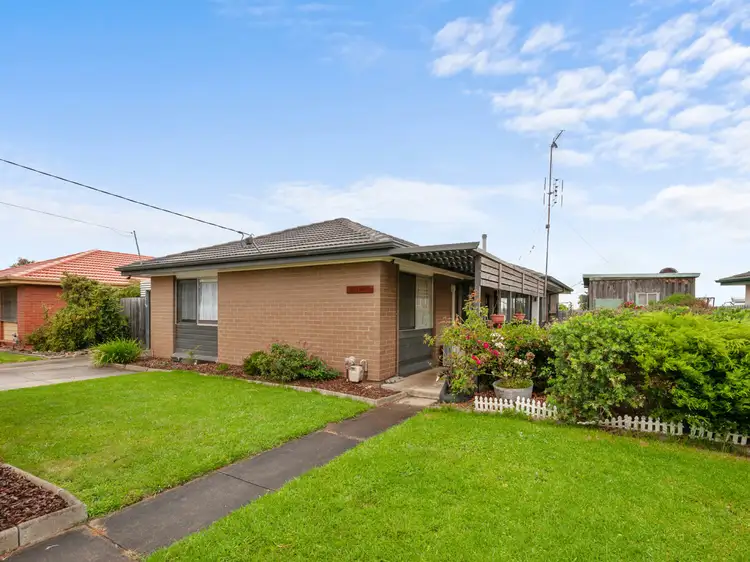 Main view of Homely house listing, 3 Moon Court, Bairnsdale VIC 3875
