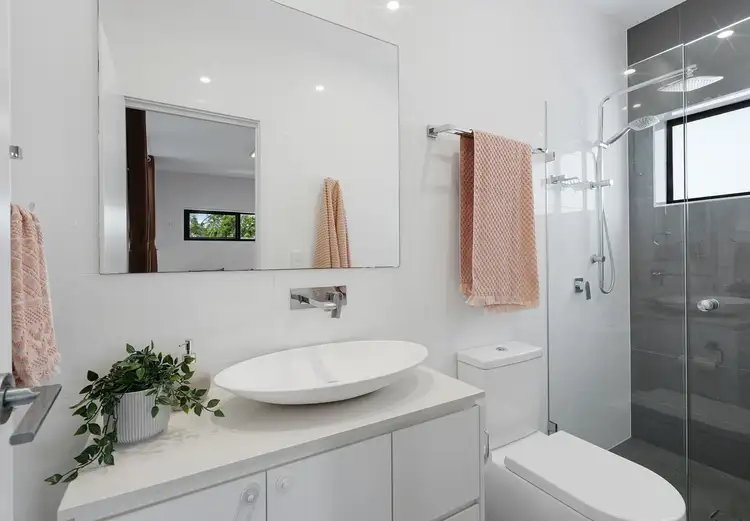 Sixth view of Homely unit listing, 21/21 Yeronga Street, Yeronga QLD 4104