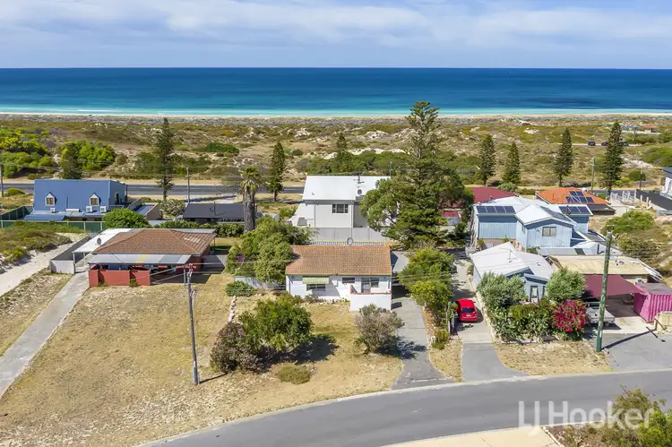 Second view of Homely house listing, 6 Springhill Place, Two Rocks WA 6037