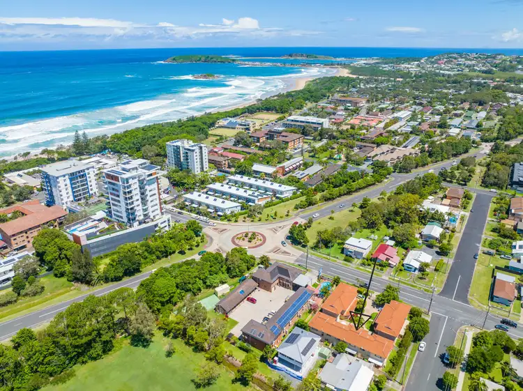 Main view of Homely townhouse listing, 6/107-109 Park Beach Road, Coffs Harbour NSW 2450
