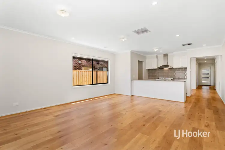 Fifth view of Homely house listing, 20 Mervyn Way, Mambourin VIC 3024