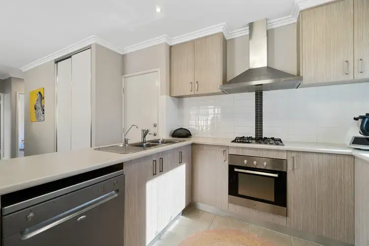Fourth view of Homely house listing, 30 Syndicate Link, Lake Coogee WA 6166
