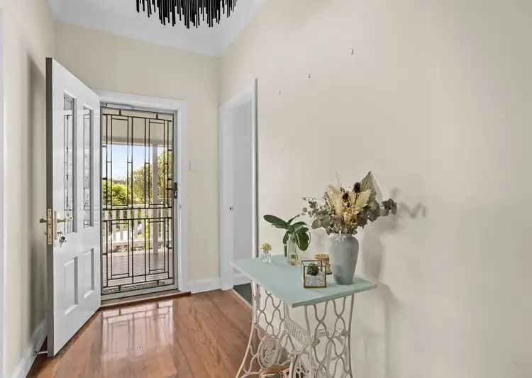 27 Lambert Street, Wingham NSW 2429