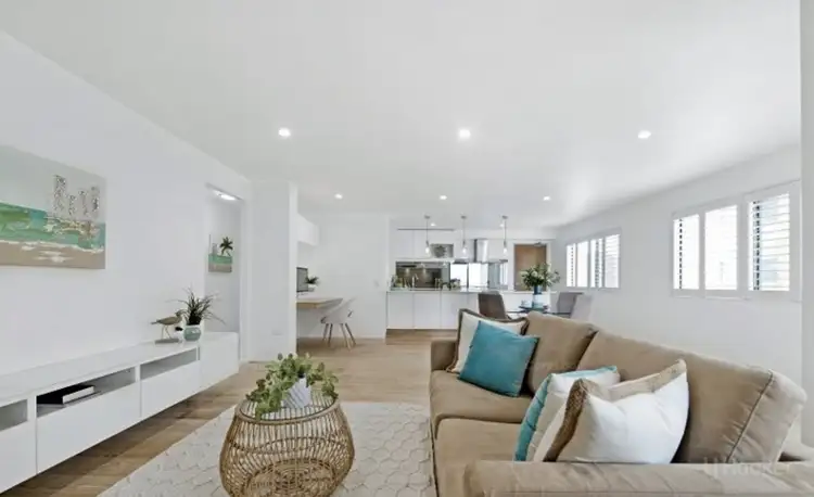 Fourth view of Homely apartment listing, 4/250 Marine Parade, Labrador QLD 4215