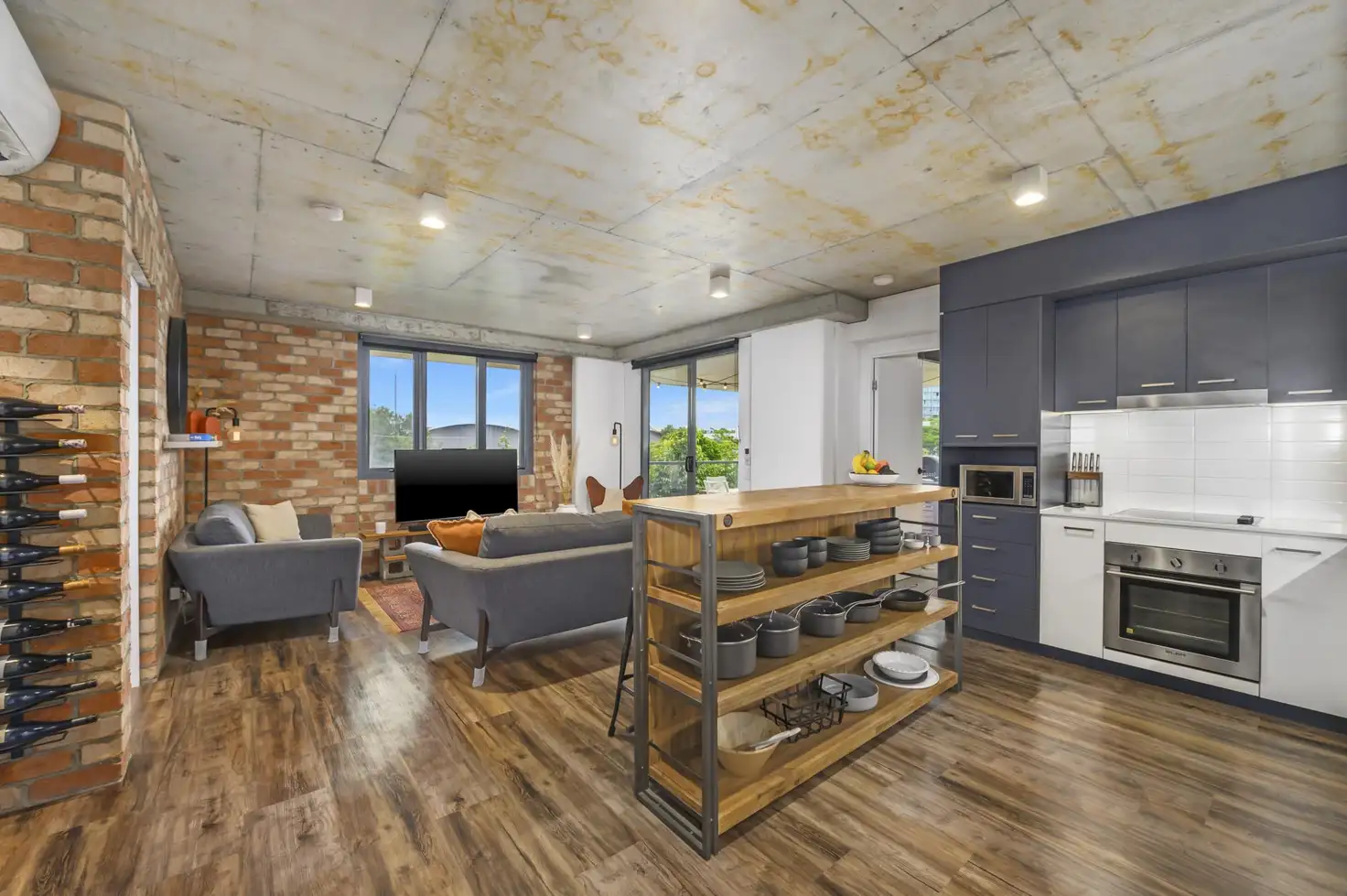 Main view of Homely unit listing, 103/190 Varsity Parade, Varsity Lakes QLD 4227