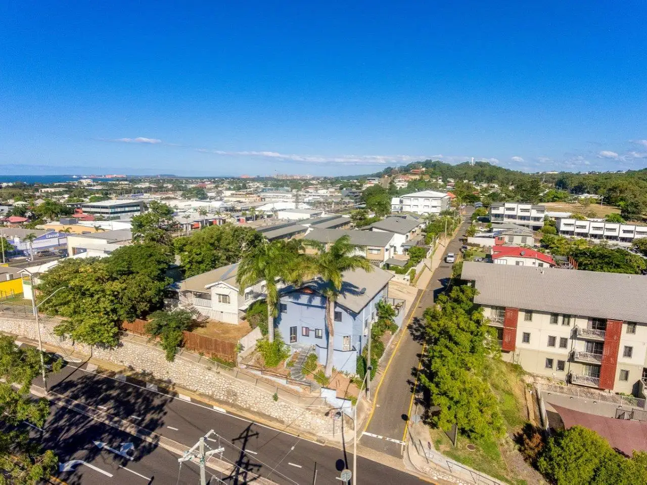 Main view of Homely unit listing, Unit 2/37 Bramston Street, Gladstone Central QLD 4680