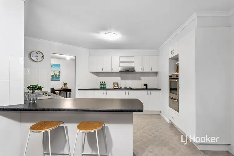 Sixth view of Homely house listing, 7 Fullard Close, Point Cook VIC 3030