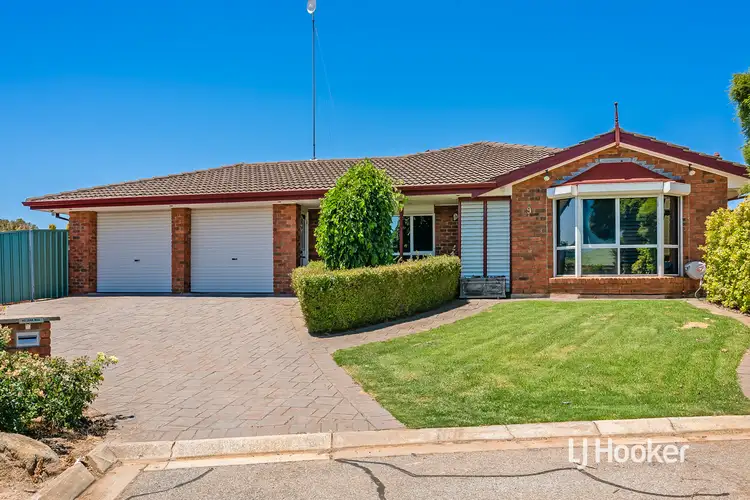 9 Mahogany Court, Craigmore SA 5114