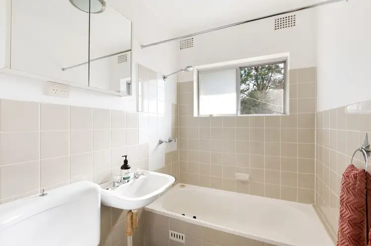 Fifth view of Homely apartment listing, 5/15 Lismore Avenue, Dee Why NSW 2099