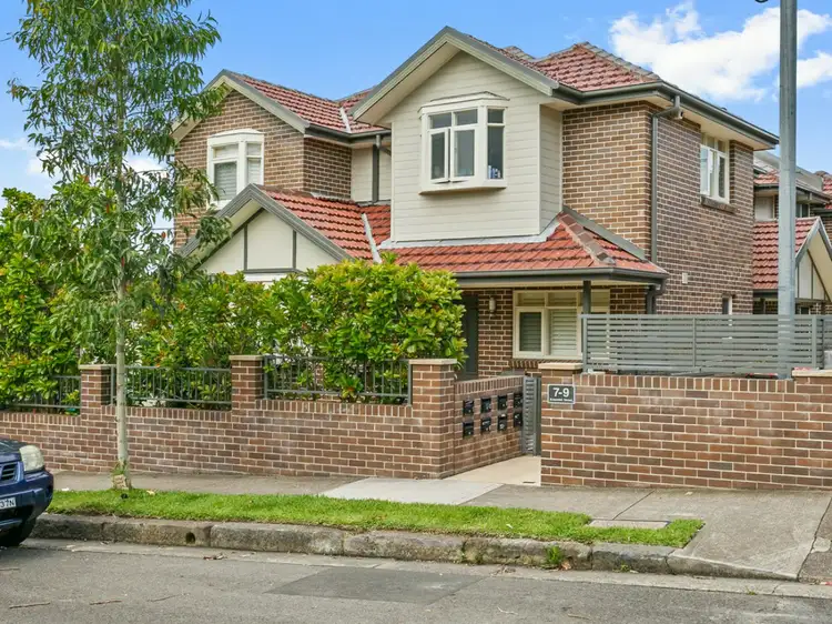 5/7-9 Kroombit Street