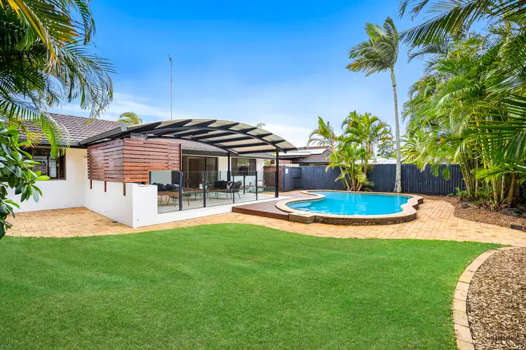 4 Rattan Court, Elanora QLD 4221