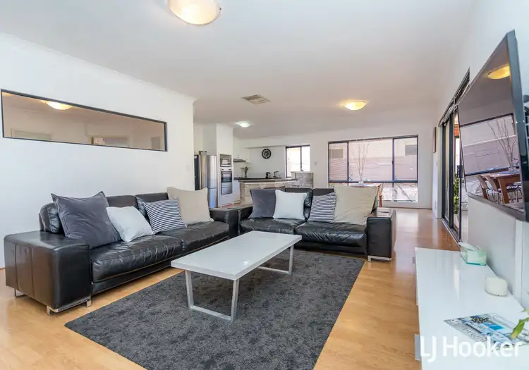 Sixth view of Homely house listing, 8 Cadoux Promenade, Canning Vale WA 6155