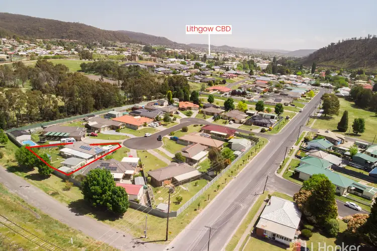 Fourth view of Homely house listing, 10 Mortlock Close, Lithgow NSW 2790