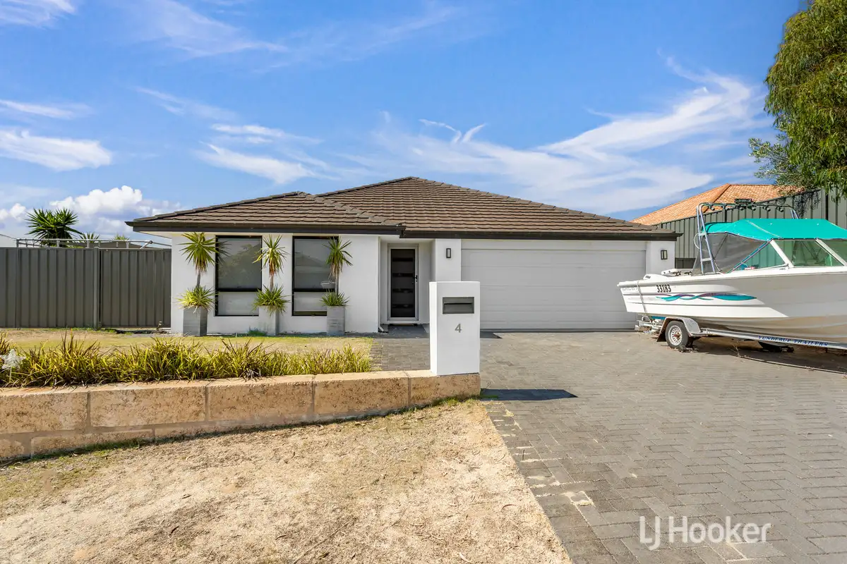 Main view of Homely house listing, 4 Sadler Circuit, Australind WA 6233