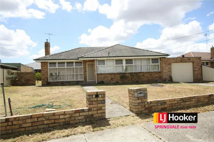 Second view of Homely house listing, 17 Belmont crt, Springvale VIC 3171