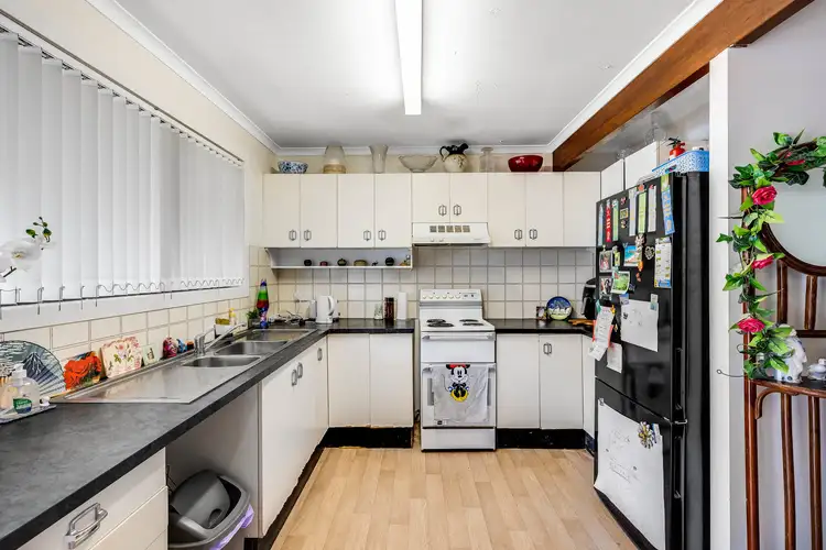 Second view of Homely unit listing, 15/2 Benjamin Street, Mount Lofty QLD 4350