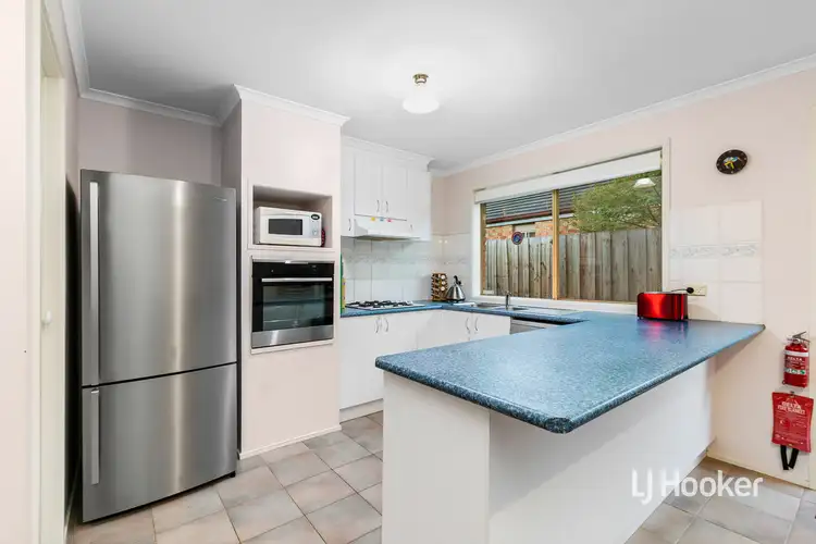 Fifth view of Homely house listing, 8 Teatree Place, Seabrook VIC 3028
