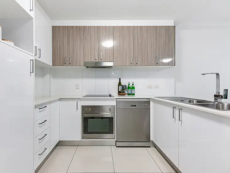 Fifth view of Homely apartment listing, 2/26 Lade Street, Gaythorne QLD 4051