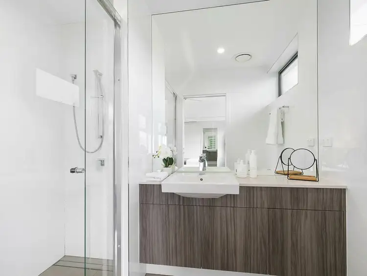 Fifth view of Homely unit listing, 19/15 Durham Street, Coorparoo QLD 4151