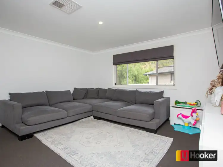 Sixth view of Homely house listing, 21 Scarborough Close, North Tamworth NSW 2340