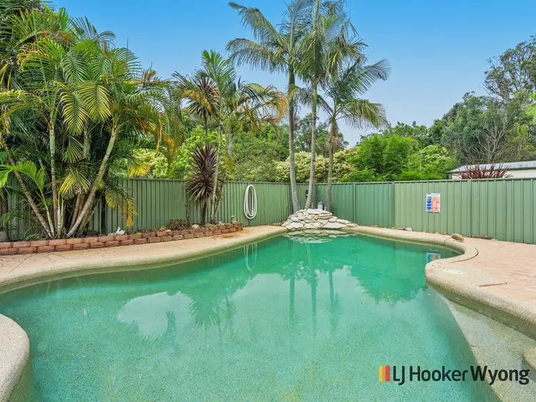 Second view of Homely house listing, 8 Raymond Street, Tacoma South NSW 2259