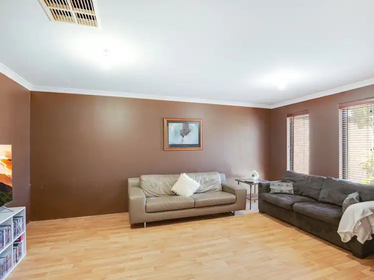 Sixth view of Homely house listing, 5 Axbridge Link, Leda WA 6170