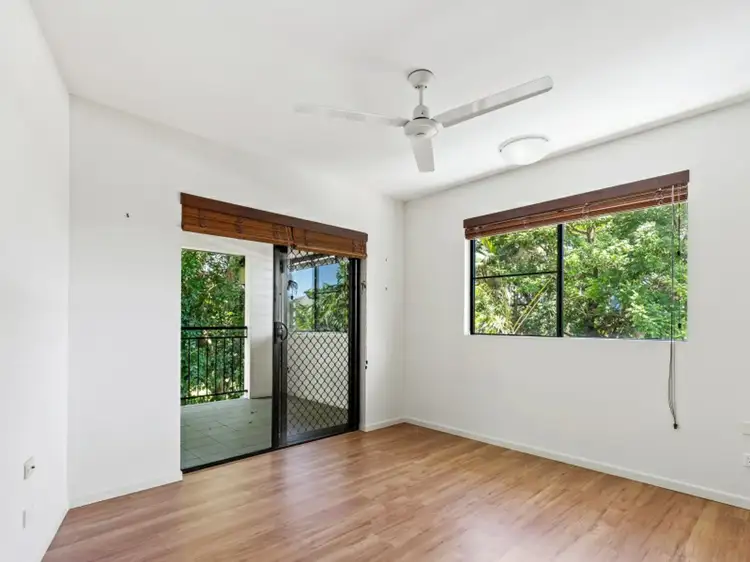 Sixth view of Homely unit listing, 8/33 Digger Street, Cairns North QLD 4870