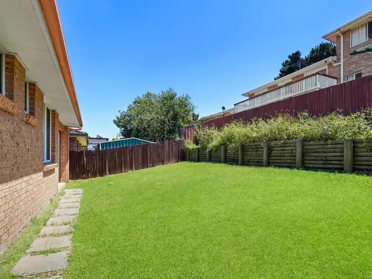 Seventh view of Homely house listing, 10 Glenella Way, Minto NSW 2566