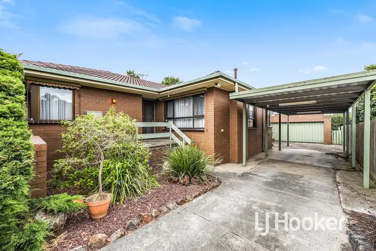 16 Aldridge Street, Endeavour Hills VIC 3802