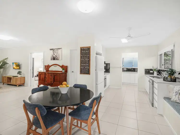 Main view of Homely house listing, 44 Hillview Crescent, Whitfield QLD 4870