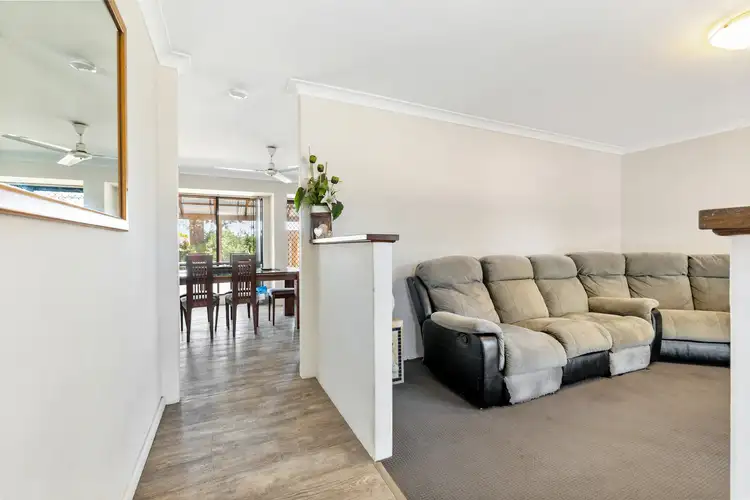 Second view of Homely house listing, 10 Grassbird Loop, Yangebup WA 6164