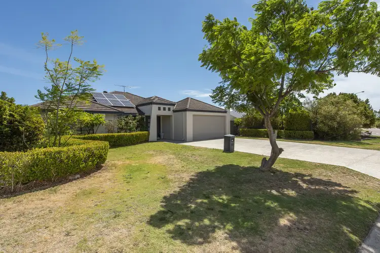 53 Larwood Crescent, High Wycombe WA 6057