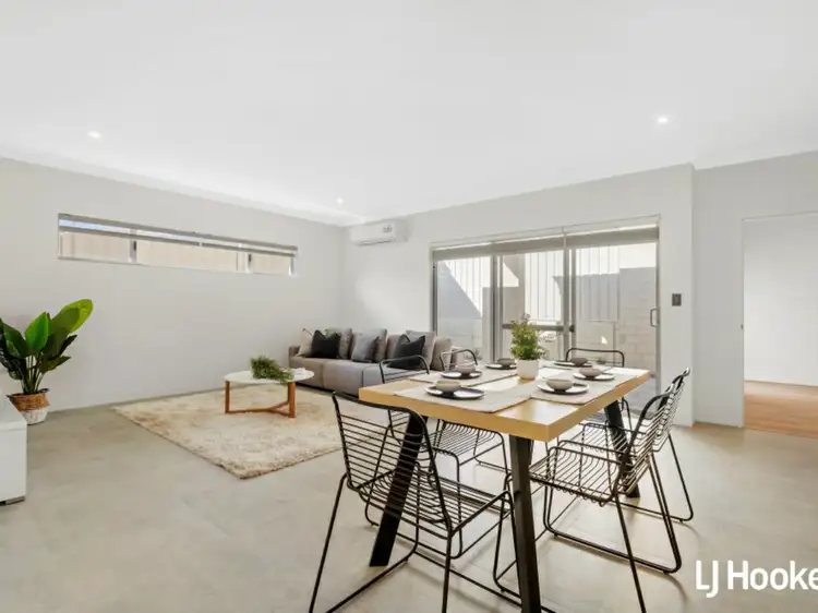 2/11 Argyle Street, Bentley WA 6102