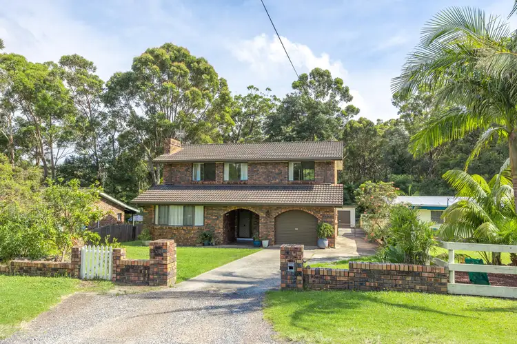 5 Ocean Street, Mollymook NSW 2539