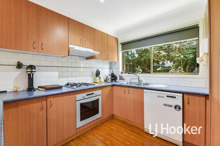 Sixth view of Homely house listing, 15 Lassiter Court, Narre Warren South VIC 3805
