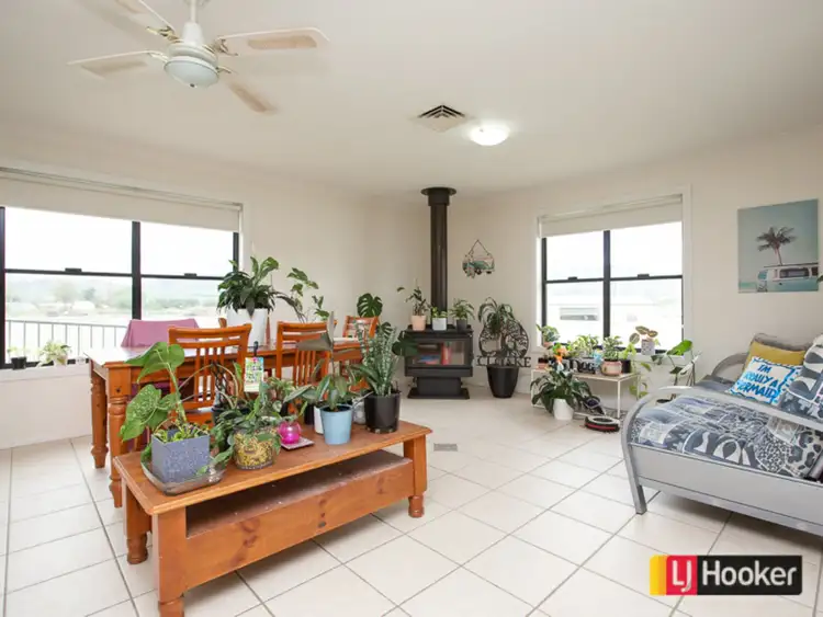 Fifth view of Homely house listing, 7 Banksia Close, Kootingal NSW 2352