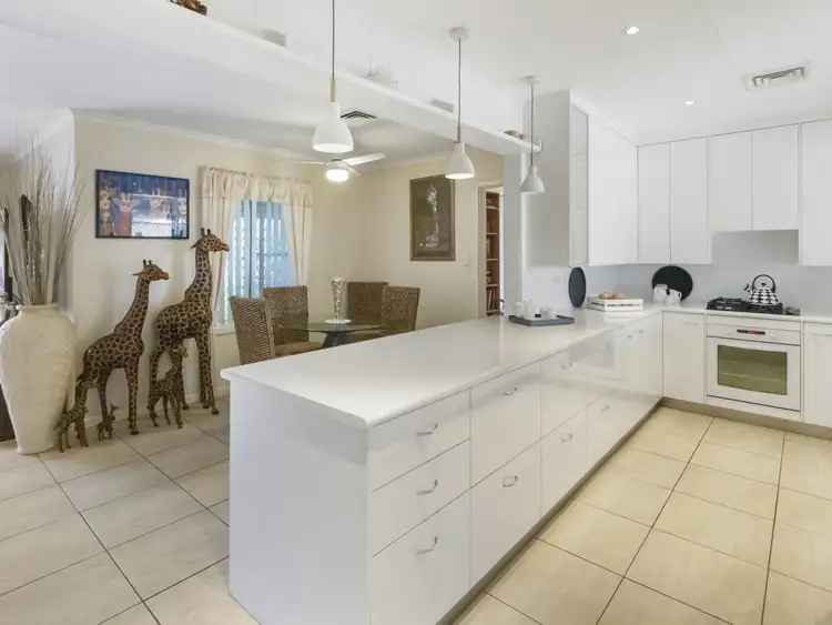 Second view of Homely house listing, 25 Turner Way, Bulgarra WA 6714