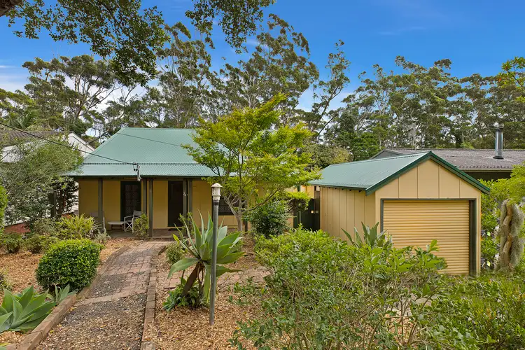 24 Bellevue Crescent, North Avoca NSW 2260