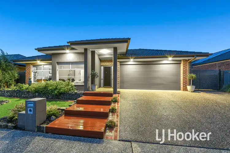 7 Ibis Close, Pakenham VIC 3810