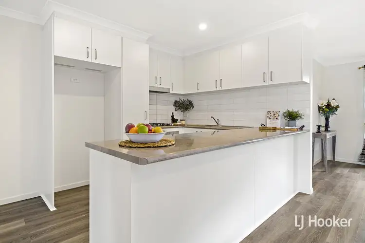 Sixth view of Homely house listing, 94 Refshauge Crescent, Macgregor ACT 2615